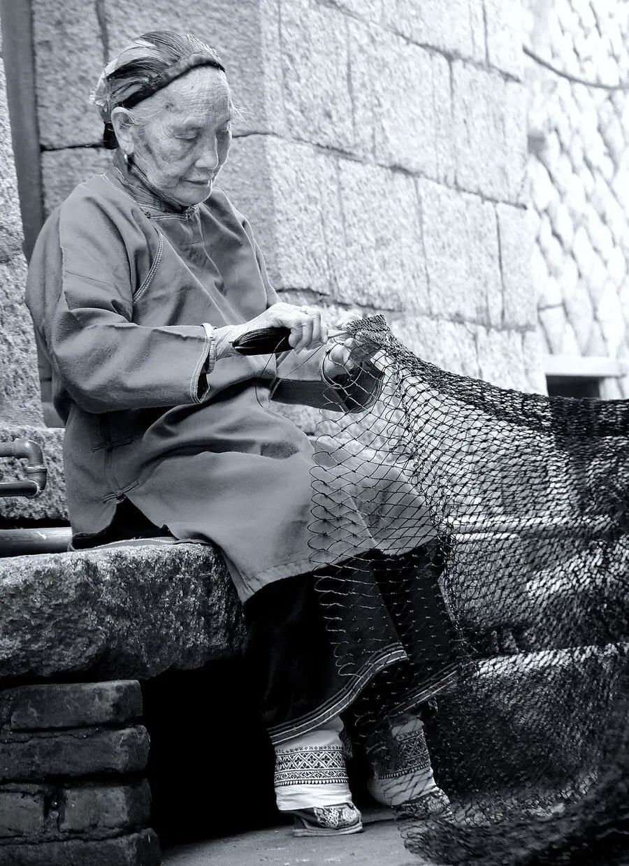 三寸金莲从哪个朝代开始,三寸金莲女鞋