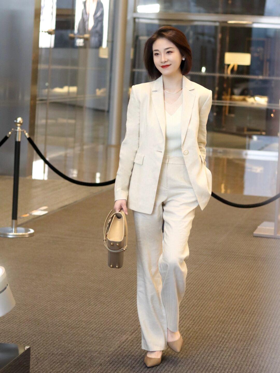 不同职场西装穿搭,职场想要正式又不刻板的穿搭