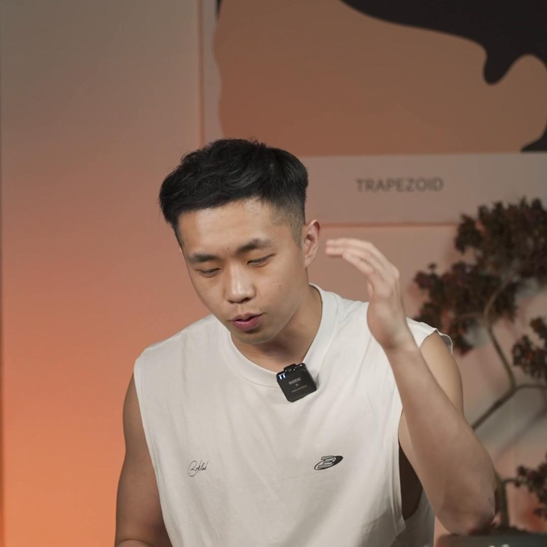 “喂喂喂、不会真的有人520送女朋友水晶球吧？？？？”...