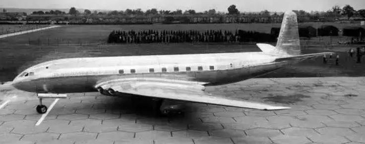 飞机坠落事件人员伤亡情况,人类史上坠落过多少飞机