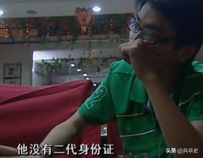 32岁小伙沉迷网络游戏死亡,网吧网瘾少年猝死的案例