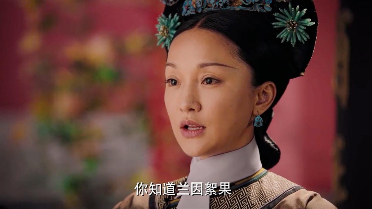 如懿传如懿断发后把画像烧了,如懿剪掉画像