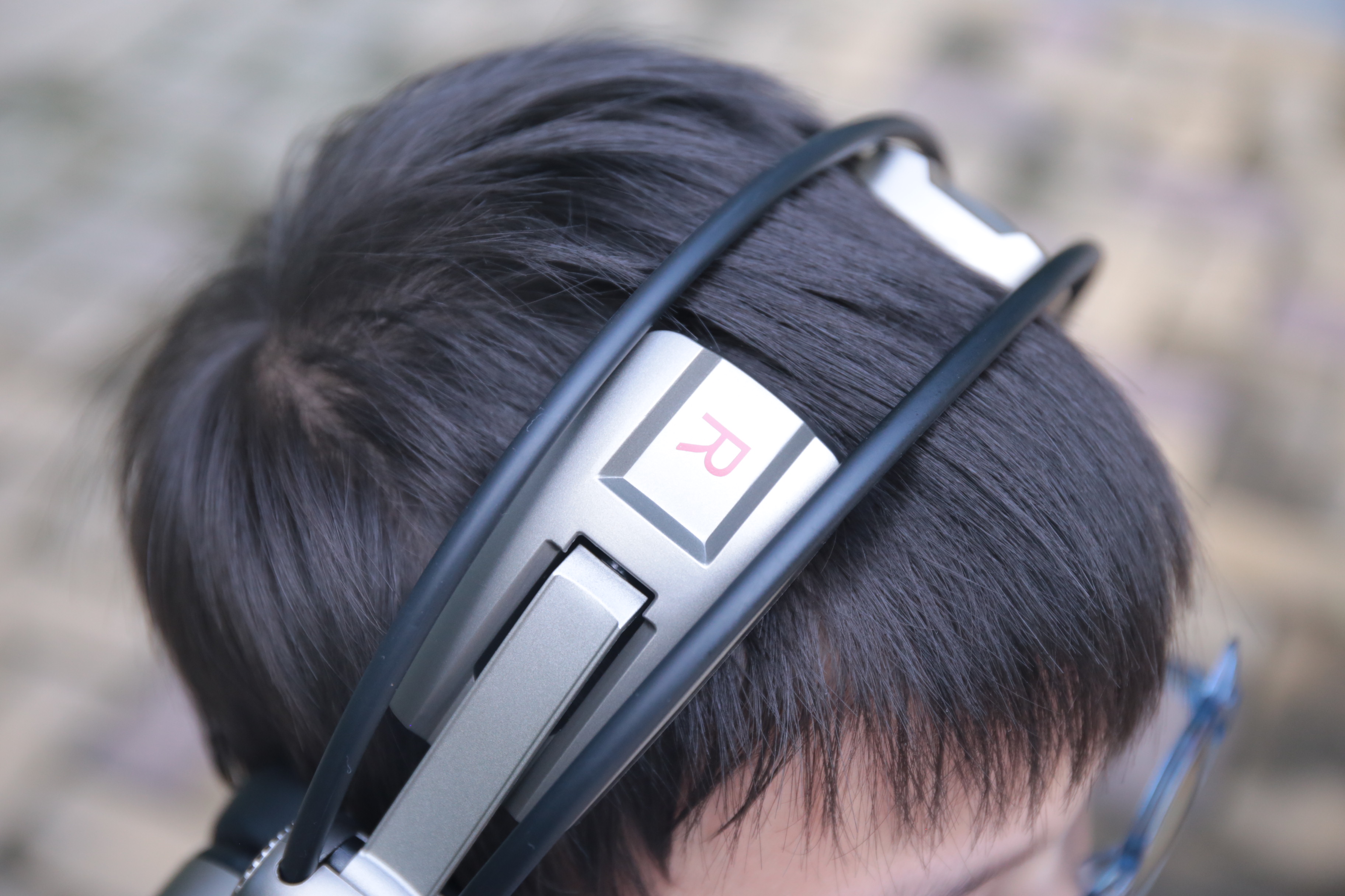 电竞耳机便宜蓝牙无线,电竞耳机推荐西伯利亚