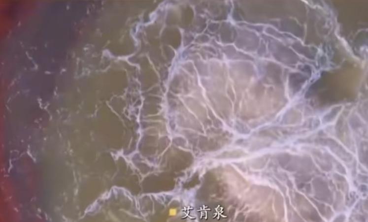 柴达木怪湖之谜,青海湖恶魔之眼为什么吸引动物