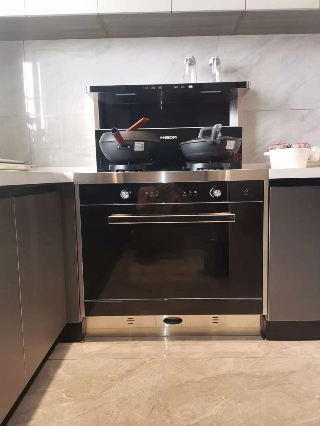 厨房选用集成灶怎么样,厨房装修时选择什么品牌的集成灶