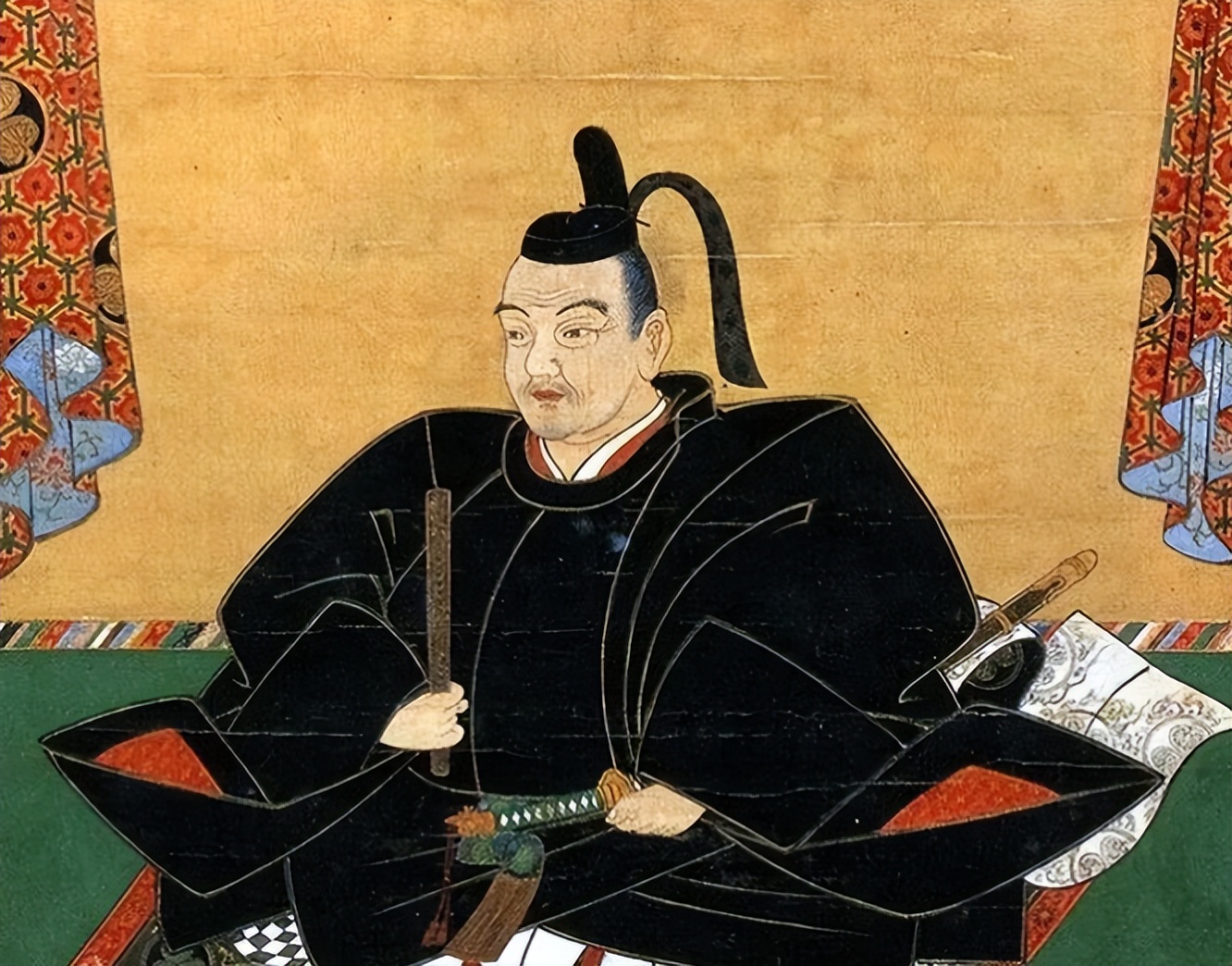 日本厕所便池设计,日本发明女厕所