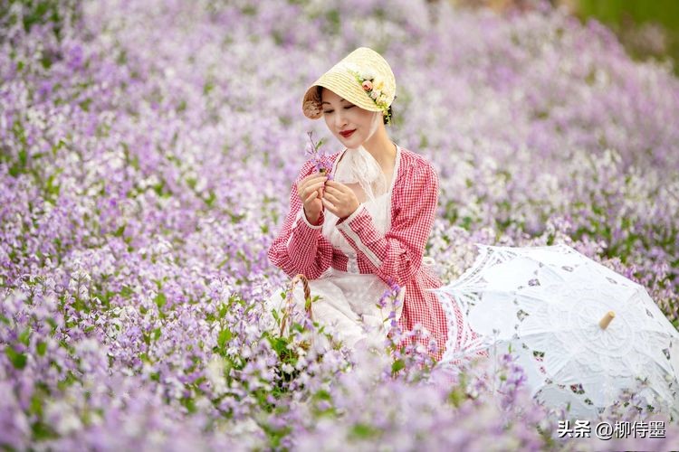 女士拍照的姿势和技巧,各种年龄段最爱的拍照姿势