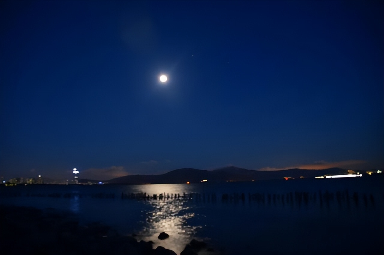 唐诗中秋名诗欣赏,最有意境的中秋节古诗