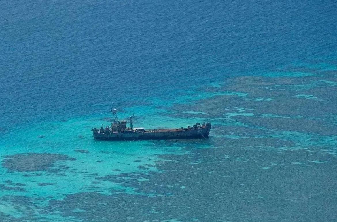 就在刚刚，中国新消息公布，中国重新接盘美债，缓和中美关系