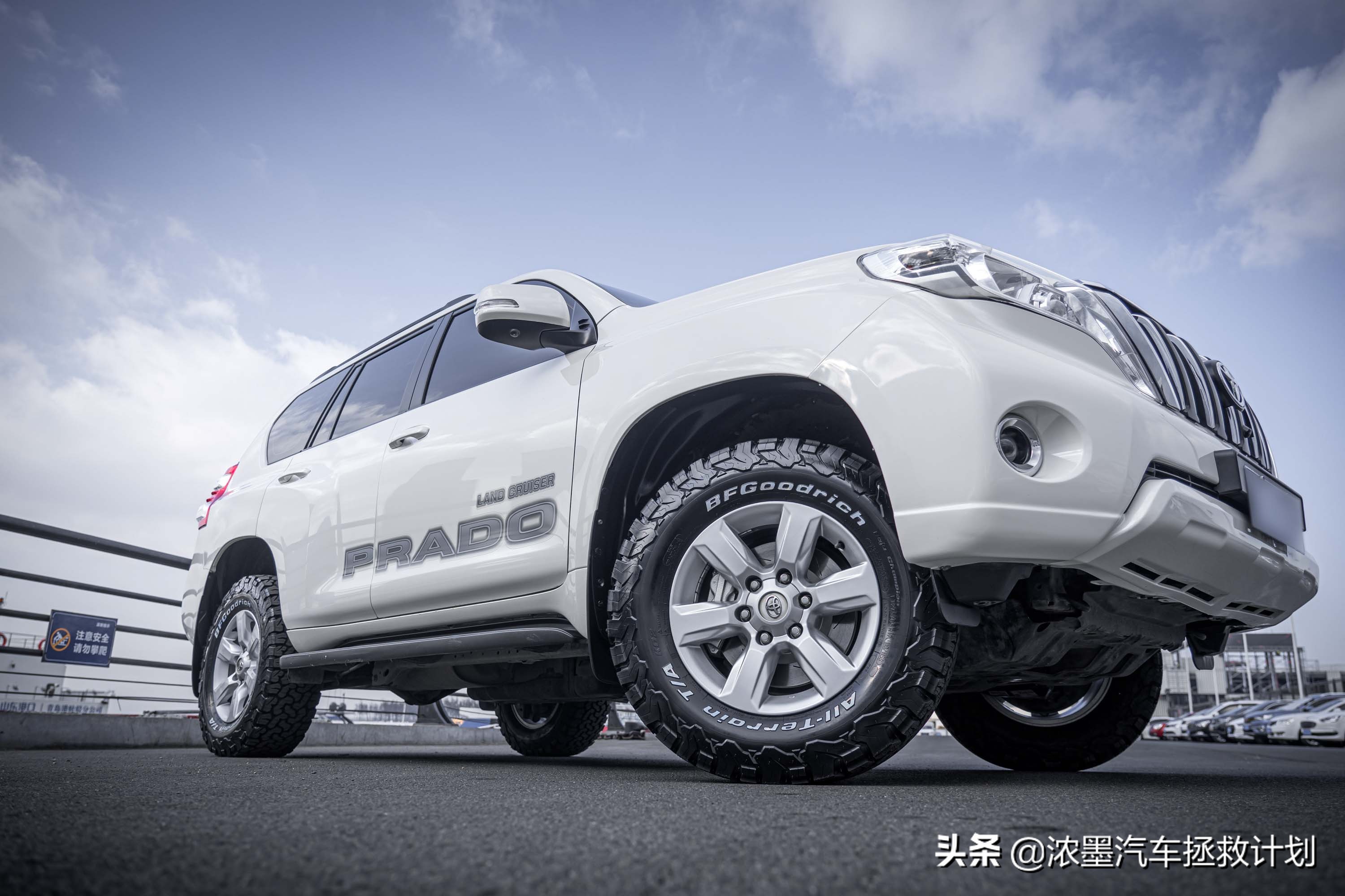 硬汉焕颜丰田普拉多续写越野传奇,修复翻新09年的丰田普拉多