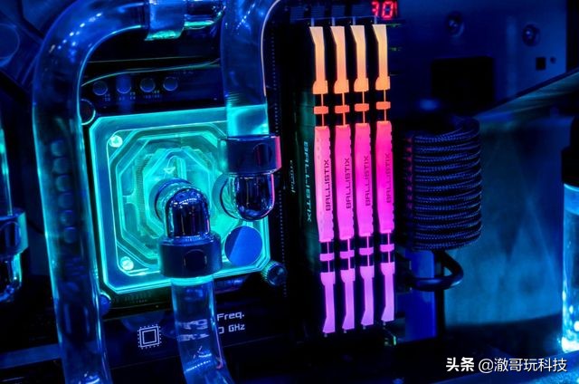 内存单通道跟双通道性能差距多少,单通道和双通道内存性能差距