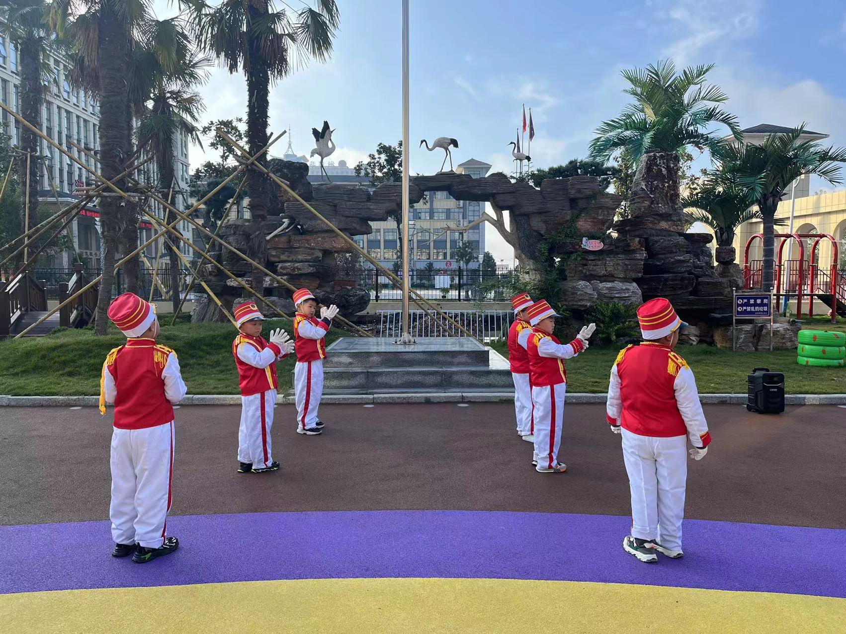 小手拉大手疫情防控红领巾小讲堂,小手拉大手抗疫全家福主题活动