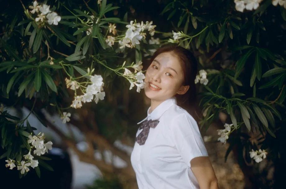 校园女同学校服写真,校服清纯照片