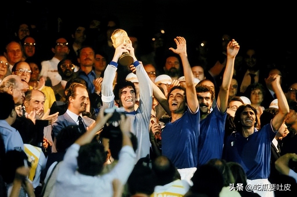 一分钟没上过场的球员,一场没输过拿到世界杯冠军的队伍