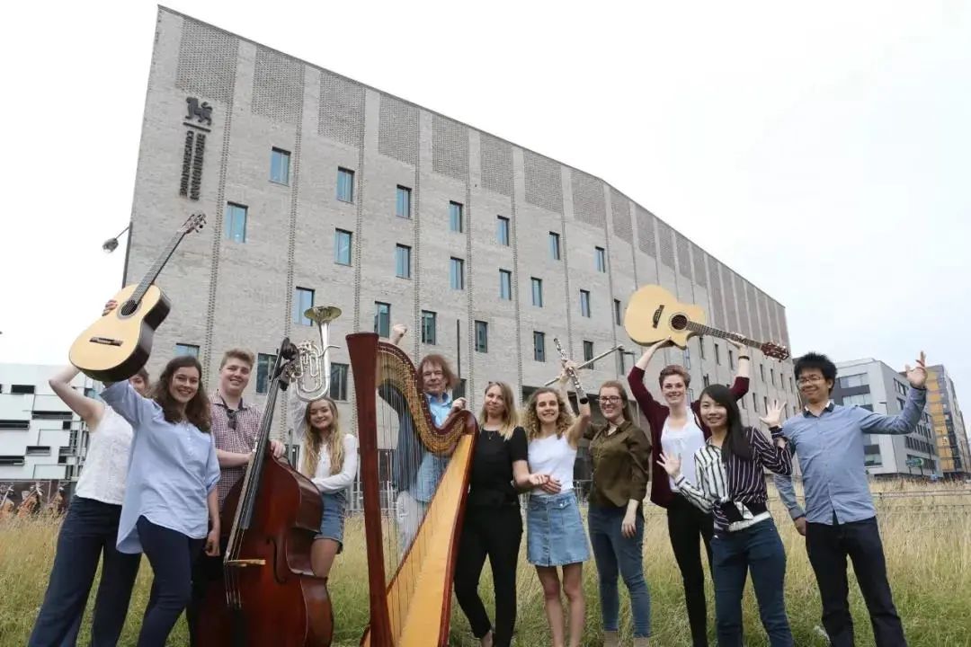 弘时艺术留学|艺术留学专业详解--艺术管理
