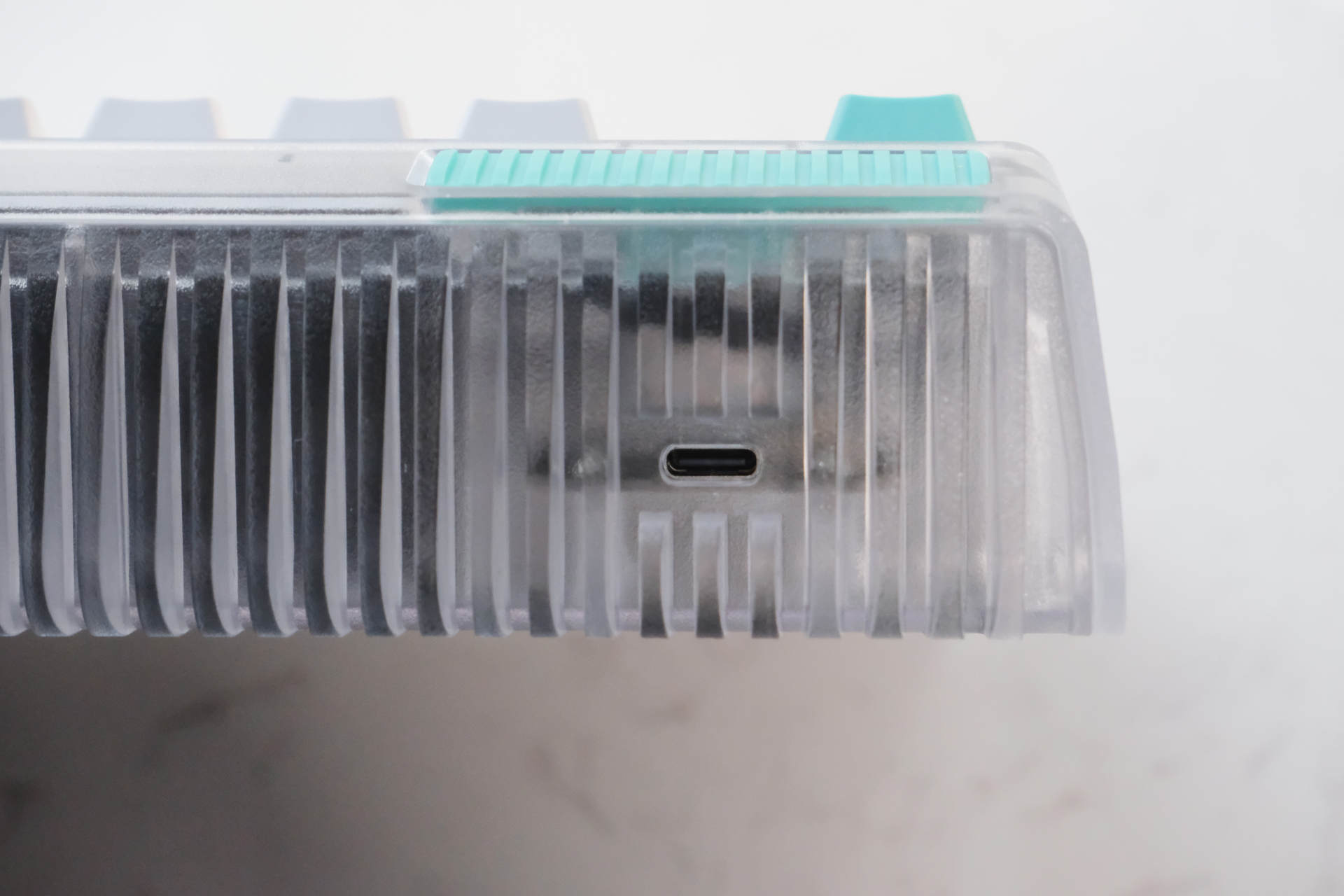 虫洞机械键盘测评,iqunixog80买什么颜色