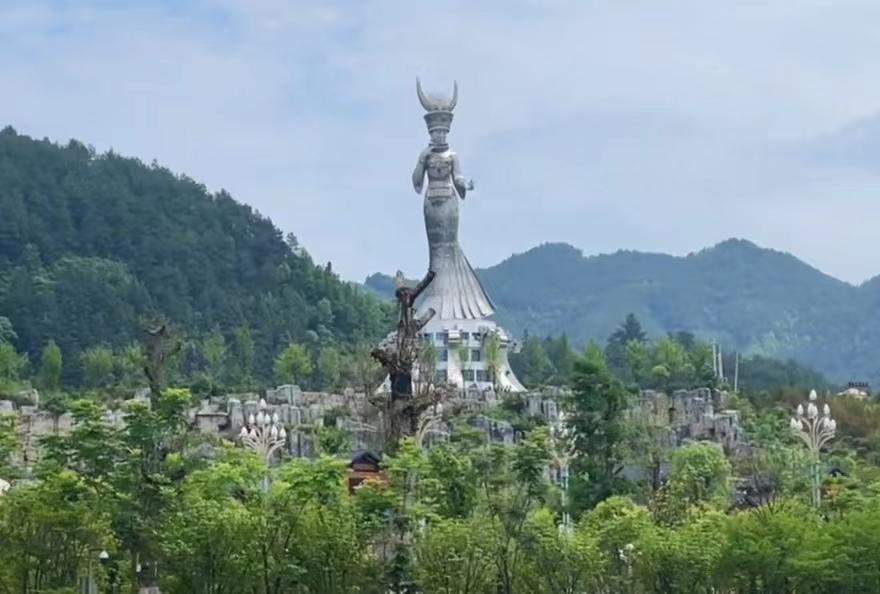 贵州剑河温泉城风景区,贵州黔东南旅游剑河温泉