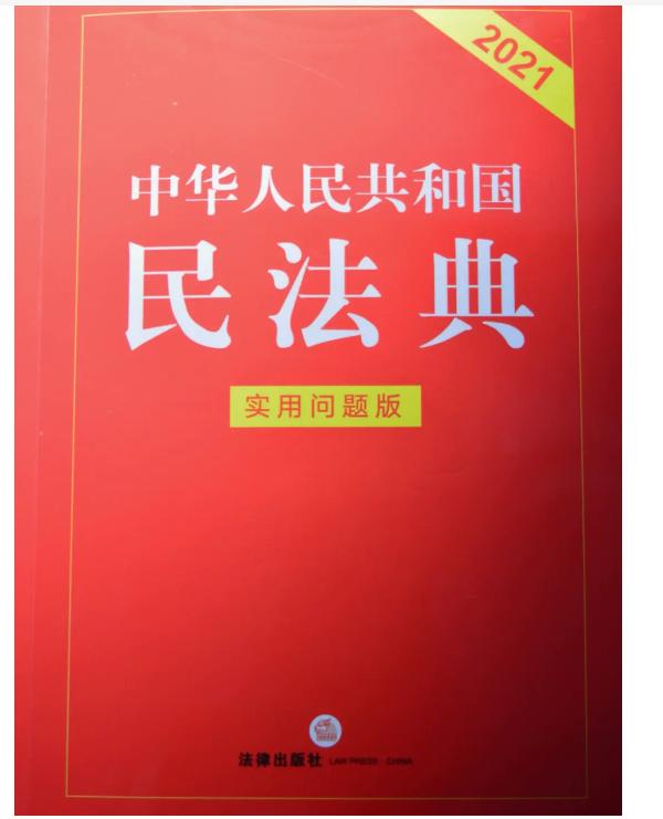 网友称绝味鸭脖吃出苍蝇卵状物,女子吃烤鱼惊现活蝇