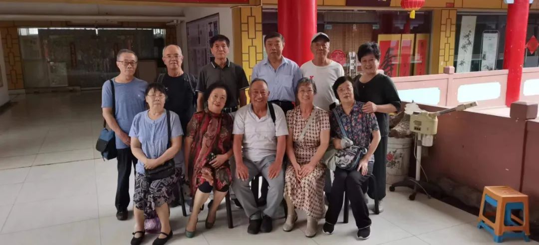 刀情墨趣浓画意诗情厚——安多民“刀情墨趣”艺术展成功举办