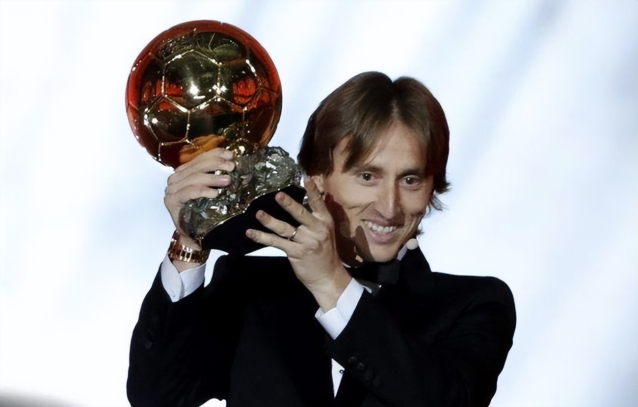 皇马中场核心莫德里奇训练视频,皇马典礼三中场总助攻