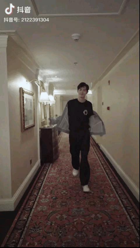 赶紧提醒给官宣日没抢到的朋友们吧