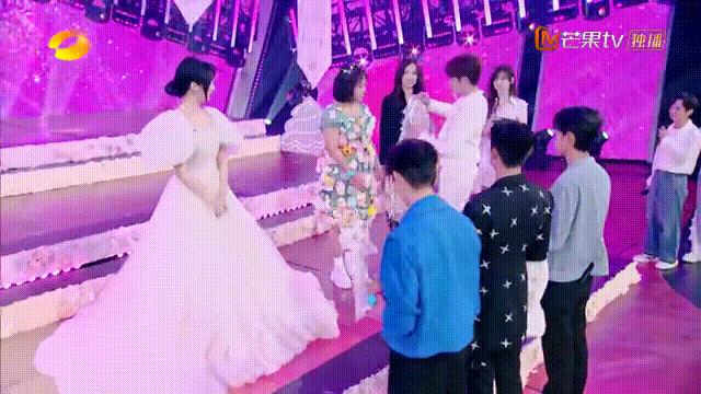 张栋梁王心凌2017,王心凌张栋梁同框演唱会