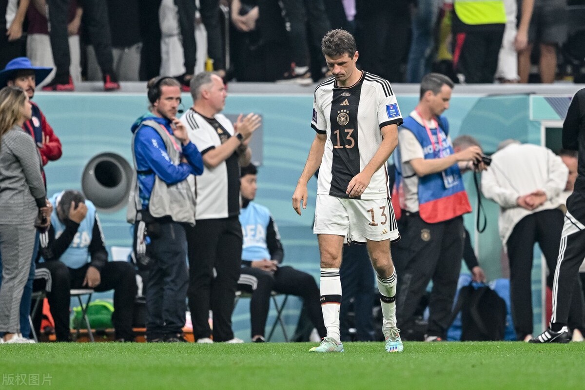 德国门神诺伊尔世界杯高光时刻,德国门将精彩表现