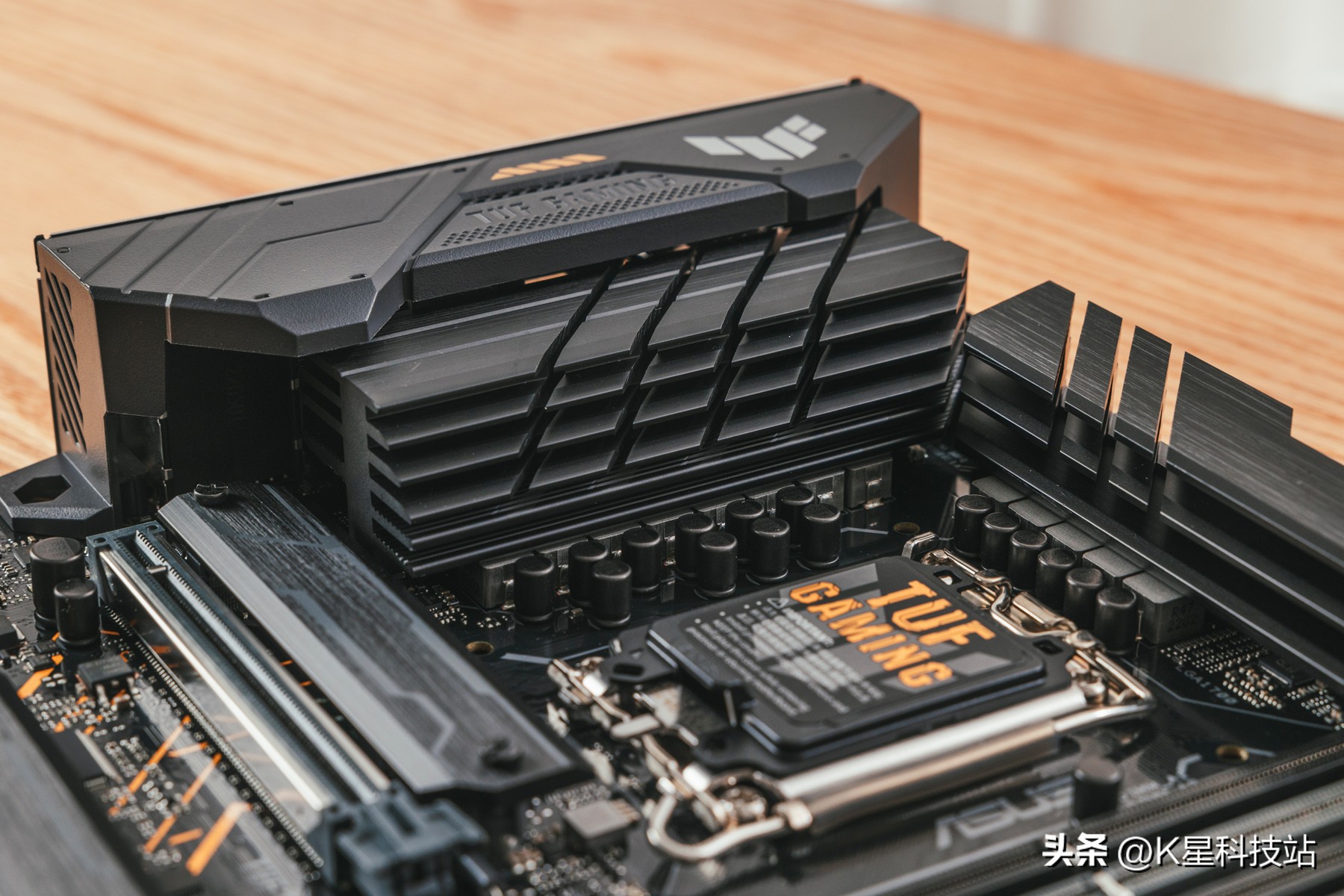 华硕tufgaminggt501深度评测,华硕b560tuf重炮手配置推荐