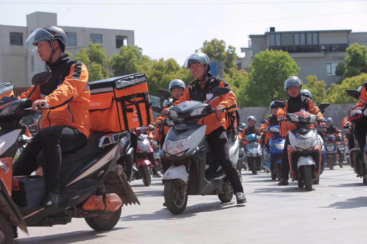 全国外卖员和快递员数量,快递员和外卖员迟早会失业吗