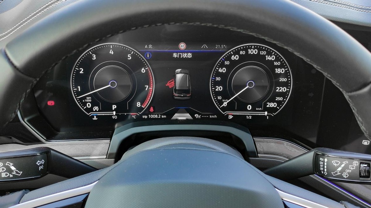 低调全面有内涵试驾进口大众途锐,试驾进口大众途锐suv四驱