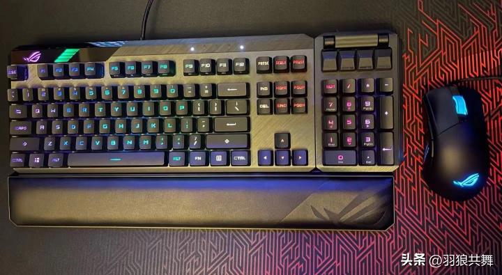 罗技机械键盘和樱桃键盘哪个好,罗技gprox青轴键盘评测