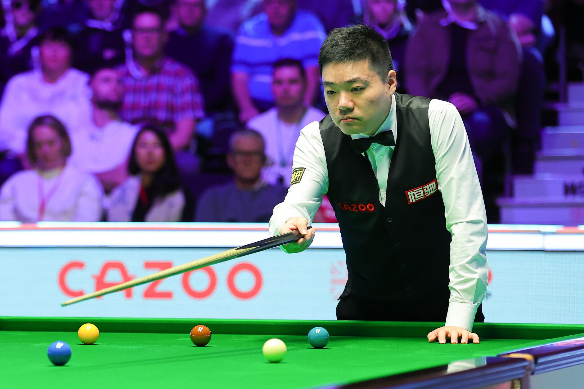 10-7！*诺斯**克英锦赛诞生新冠军，丁俊晖高开低走，连输七局被逆转