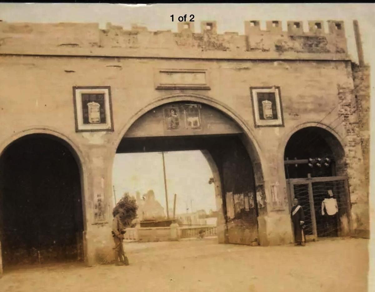 日军日记：*安妇慰**不服从管教，我很愤怒，用*刀刺**插入她的*体下**3