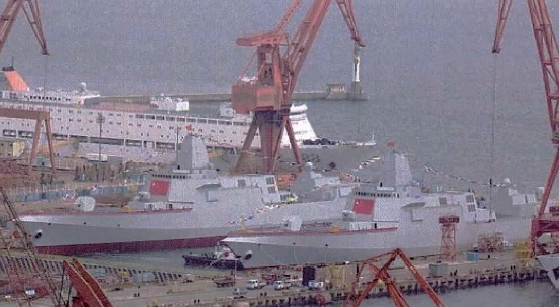 做世界第一还是做世界第二好？论中国海军是否应该超越美国海军