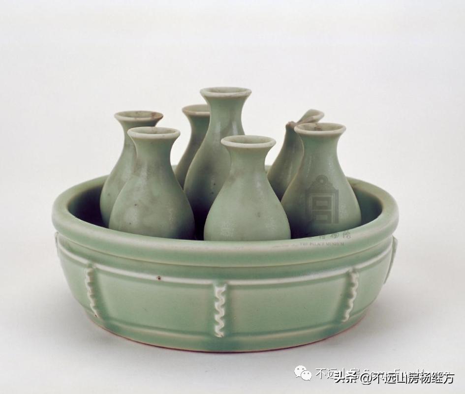 雍正黄色釉瓷器图,清代雍正朝粉青釉瓷器鉴赏