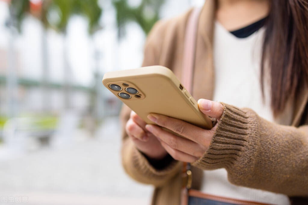 手机相册拼图功能在哪里,手机相册自带拼图功能