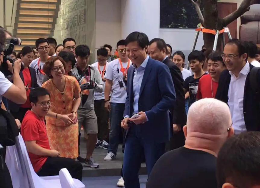 雷军小米发家史,小米雷军30年创业史