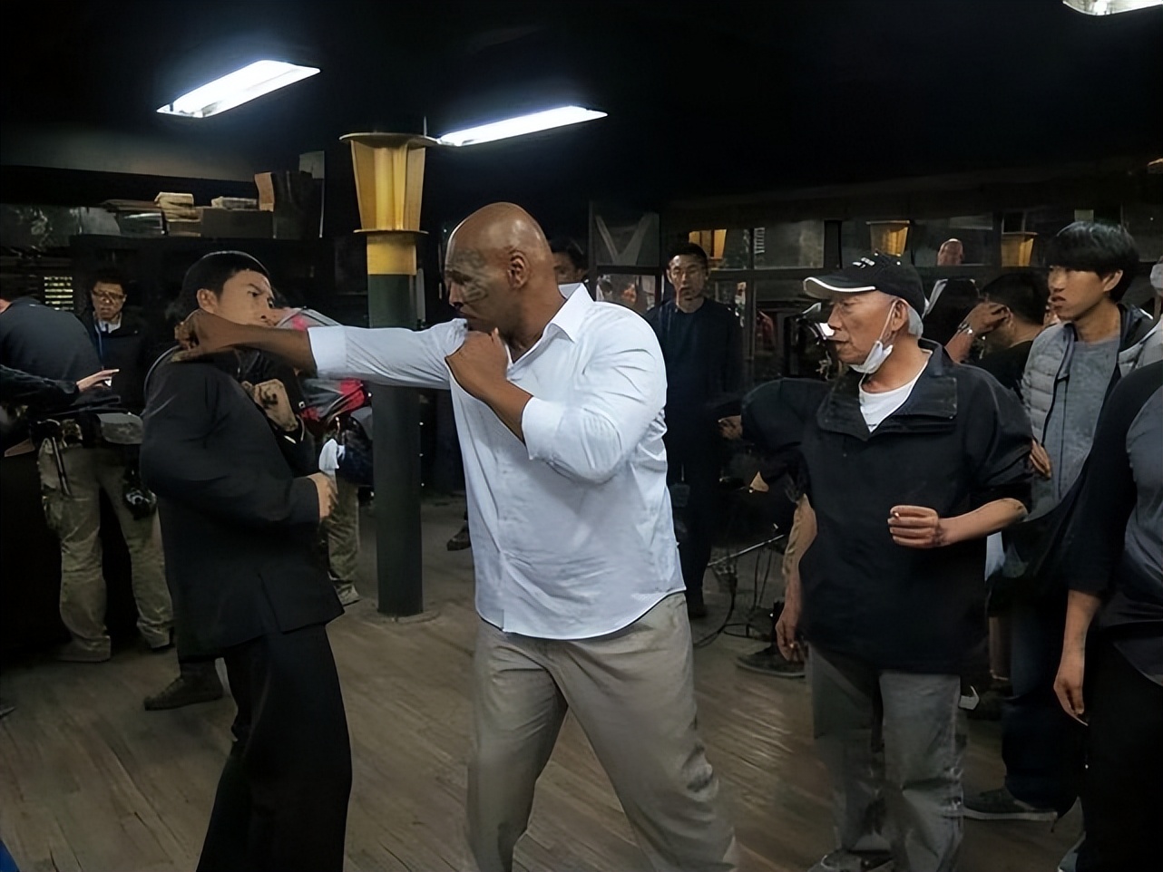 老水浒传的深度解析,98版水浒传幕后故事视频