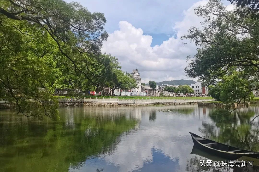 古色古香的明清风格的美食古街,古街古巷古村落风景到此一游