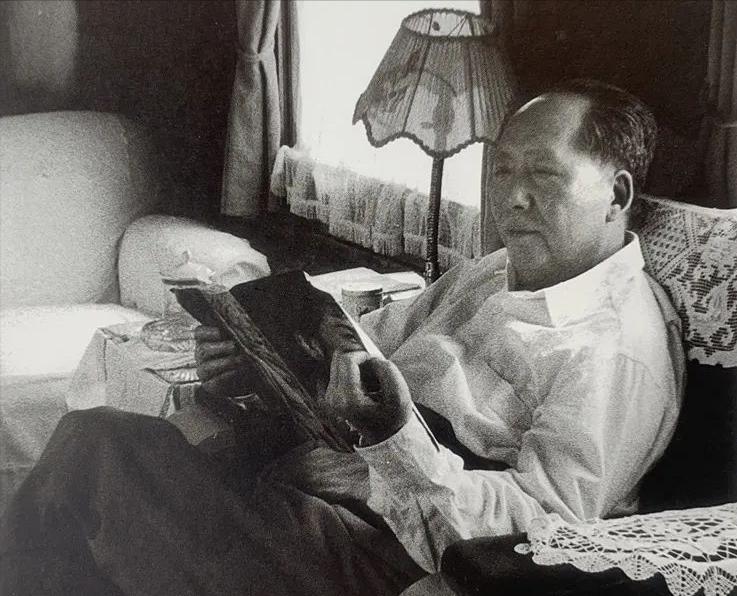 毛周邓三位伟人为台湾回归鞠躬尽瘁，可为什么还是没有成功？