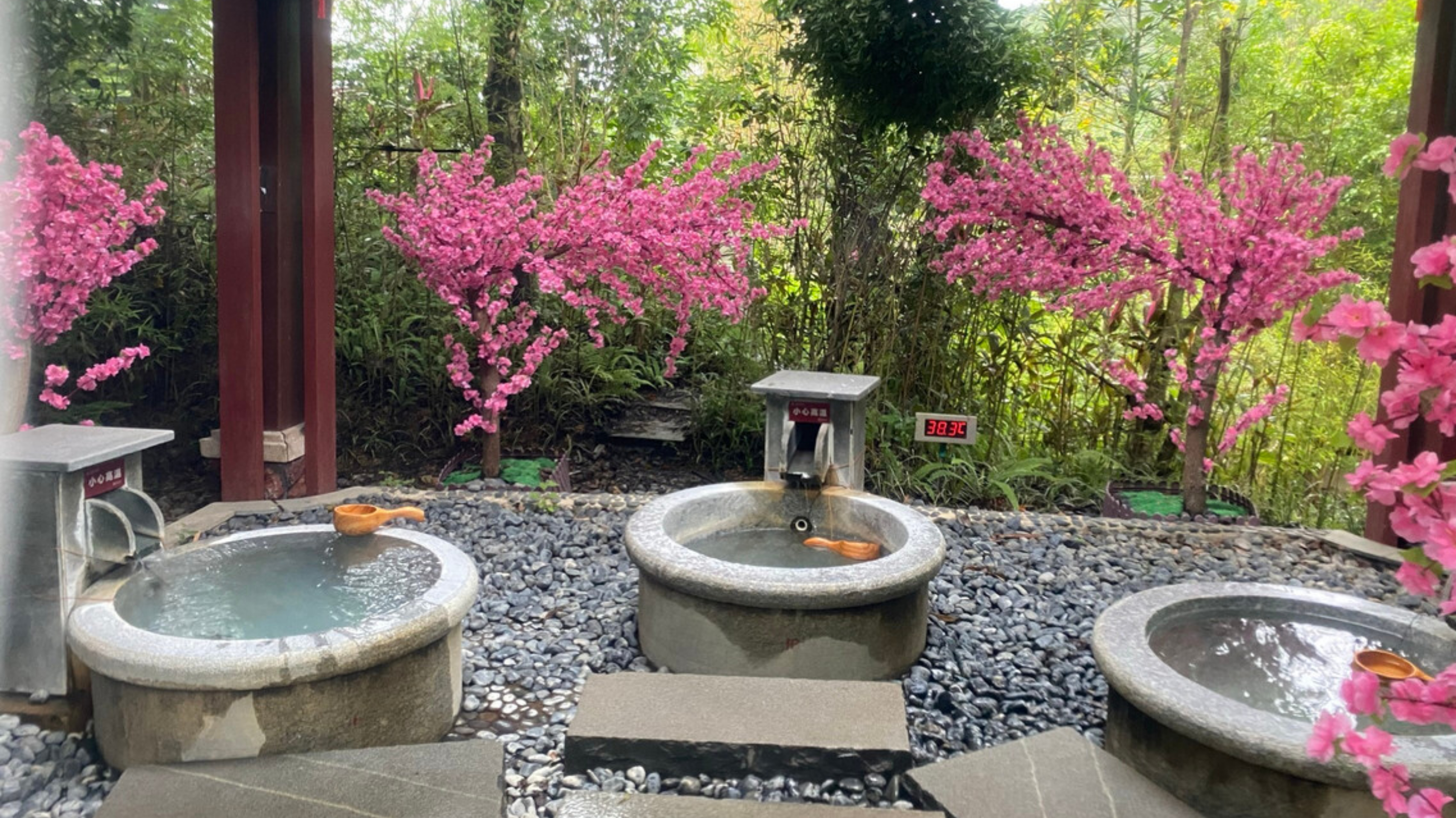 广东温泉宾馆温泉介绍,广东温泉酒店的温泉哪几家是真的