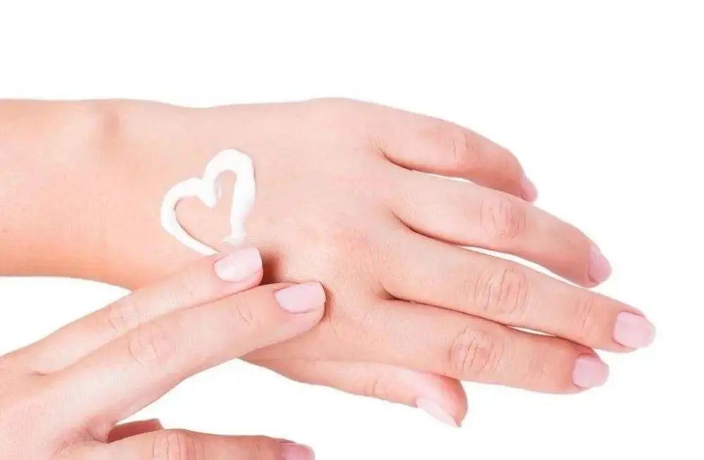 护手霜的妙用,原来护手霜还可以这样用