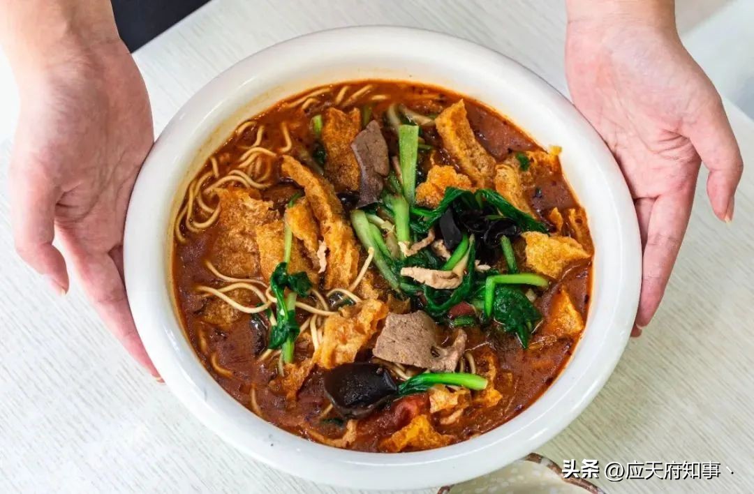 家门口的神级老店，南京人的风味时光机