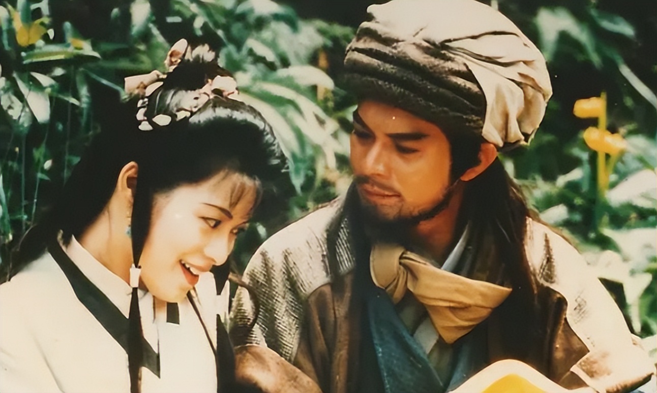 难以超越的13个经典角色,新旧对比15位毁经典的辣眼睛角色