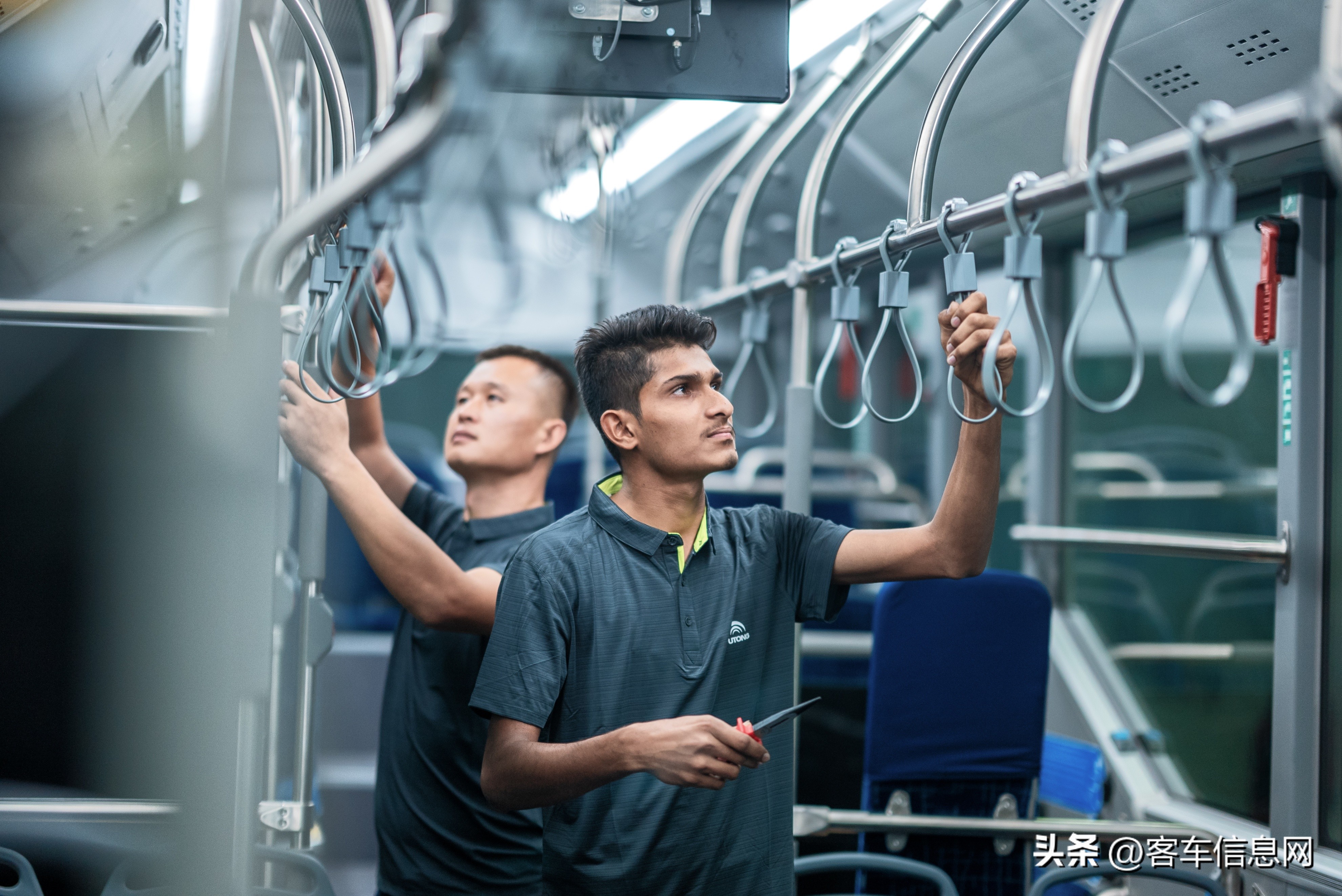 宇通6888新能源中巴车,宇通客车卡塔尔订单