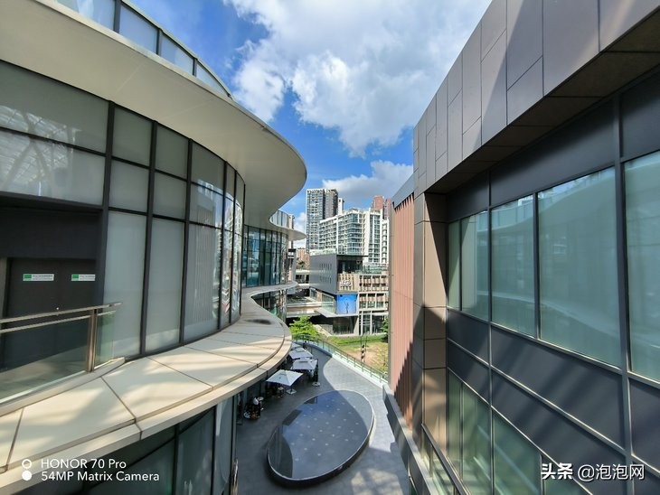 荣耀70pro深度评测,荣耀70pro上手实测惊喜不止一点点