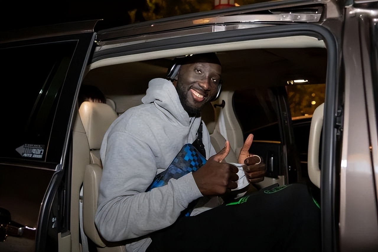 2米26身高外援,身高2米28的新疆外援