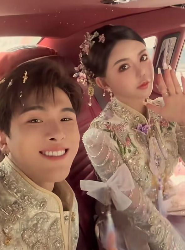 韩安冉买劳斯莱斯的视频,韩安冉婚礼完整过程