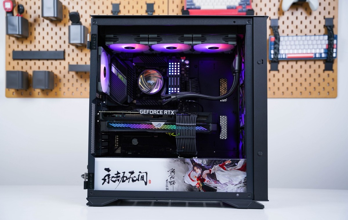 高级感桌面搭建,diy改造电脑主题机箱