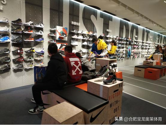 阿迪折扣店怎么加盟,阿迪耐克折扣店加盟前景如何